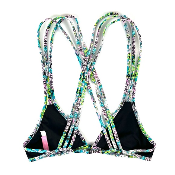 Victoria’s Secret Strappy Cross Back Black Embroidered Triangle Bikini Top - Picture 4 of 7